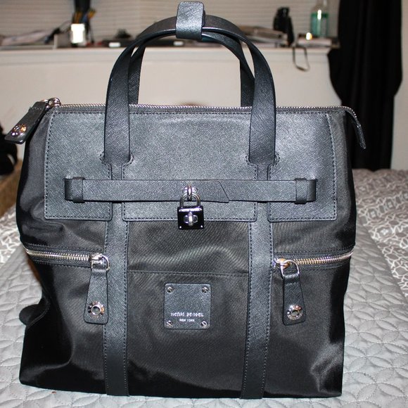 henri bendel jetsetter convertible backpack
